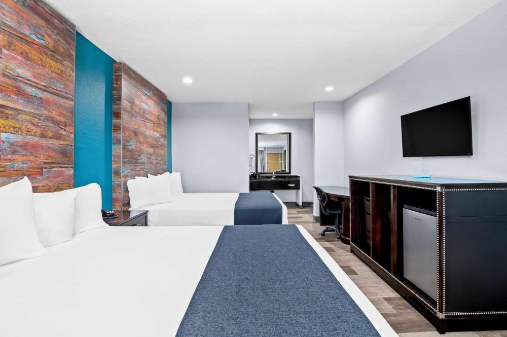 Two-Bedrooms Suite interior
